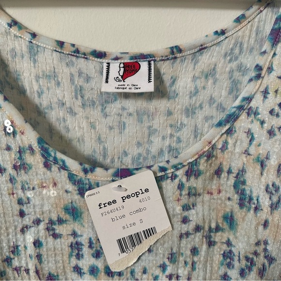 NWT Free People Multicolor Sequin Crop Top Size S - Picture 3 of 5